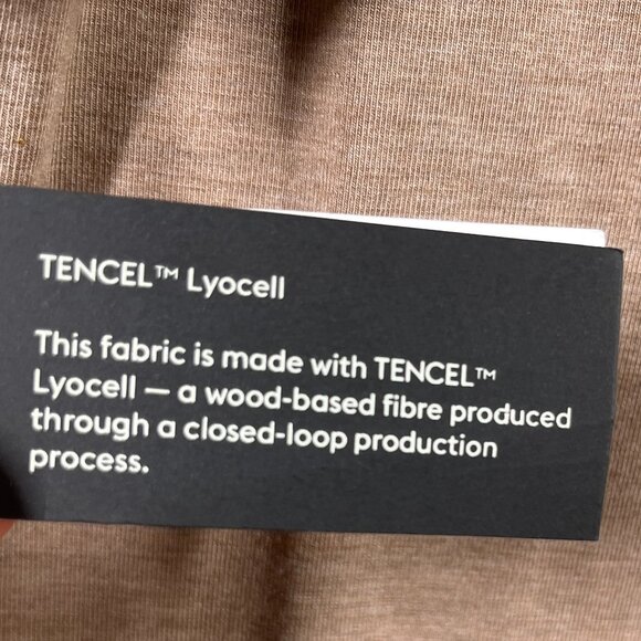 Babaton Long Sleeve Shirt Womens Sz Large Nude Turtleneck Everyday Soft Stretch - Picture 4 of 9